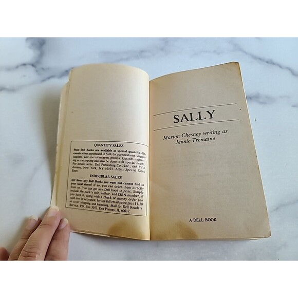 A Regency Romance Sally Marion Chesney Writing As Jennie Tremaine Paperback - Picture 4 of 10